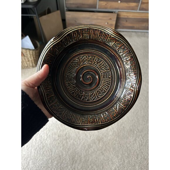 Brie Bowl Shallow Dish by Robert Fishman Studio Art Pottery Ruffle Edge Signed - Picture 7 of 8